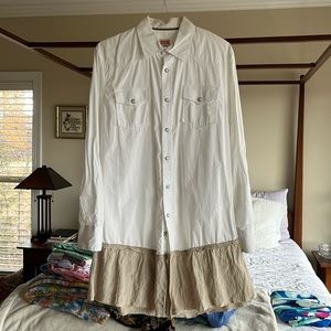 Size Large white casual dress!